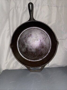 LODGE 12" Dual Handle Cast Iron Skillet 10SKL OILED & Seasoned Frying Pan NO LID